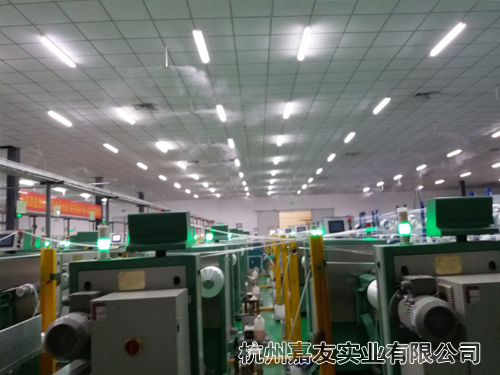 工业加湿器喷雾图