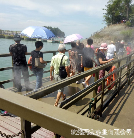 千岛湖喷雾降温造景图